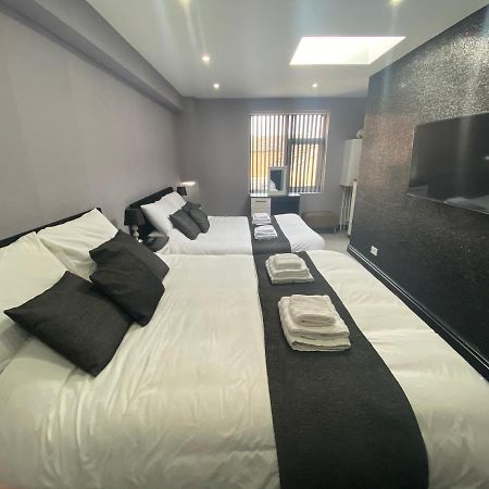 Boutique Blackpool 2 Bed Grey Apartment Sleeps 10 Eksteriør bilde